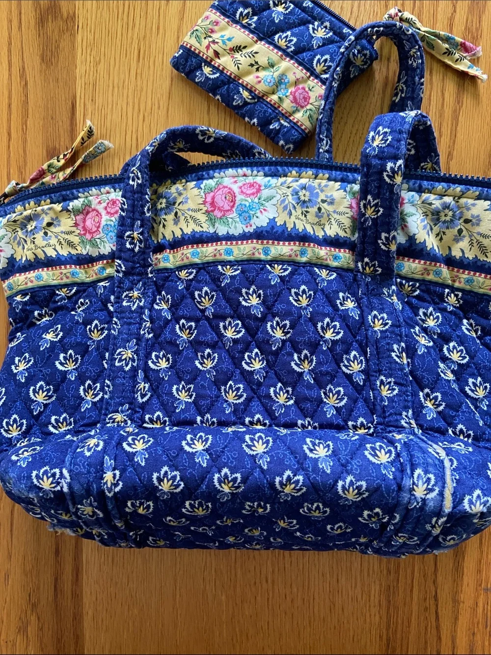 Vera Bradley stylish blue